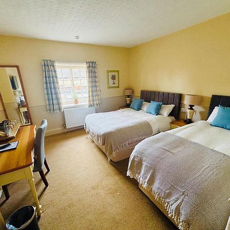 The Sibson Inn Hotel Water Newton Экстерьер фото