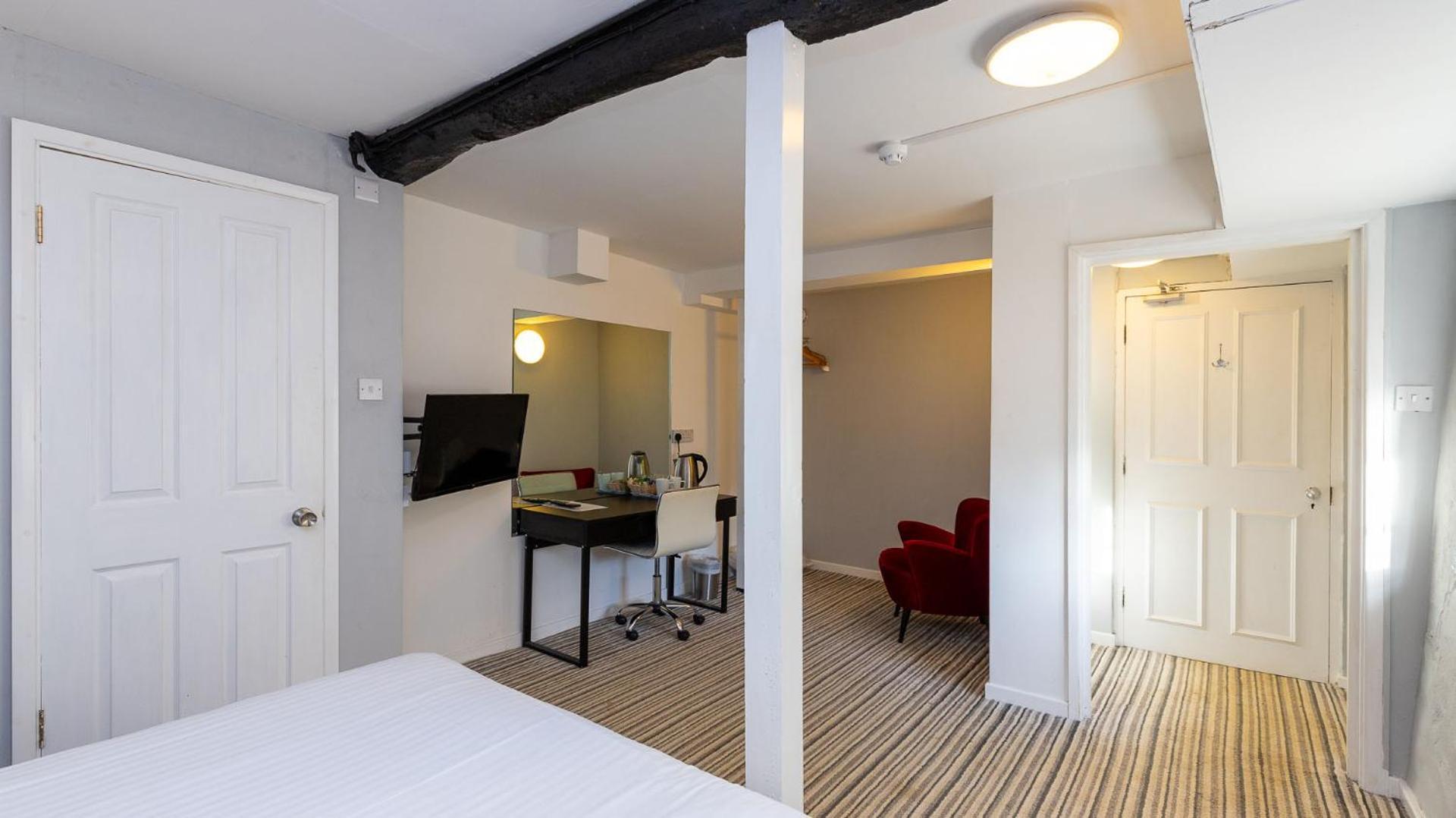 The Sibson Inn Hotel Water Newton Экстерьер фото