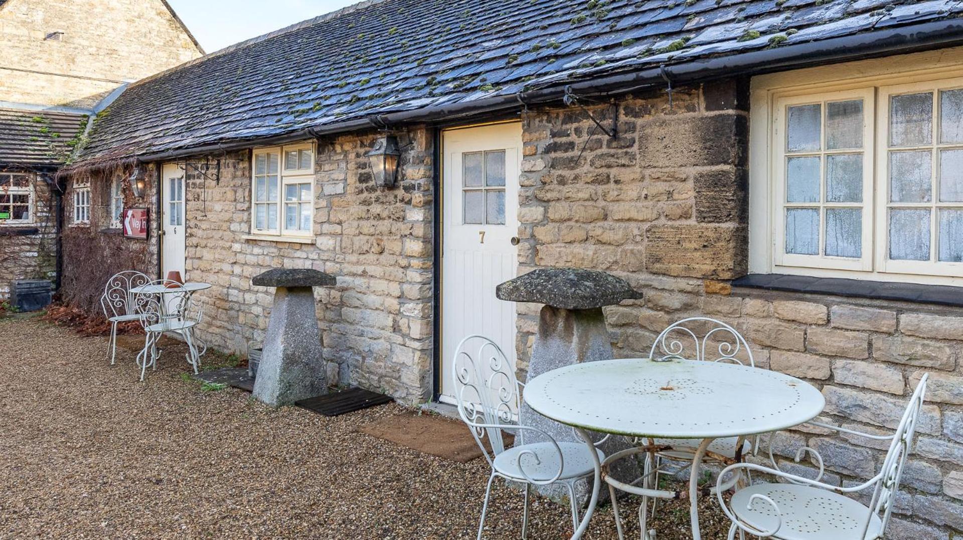 The Sibson Inn Hotel Water Newton Экстерьер фото