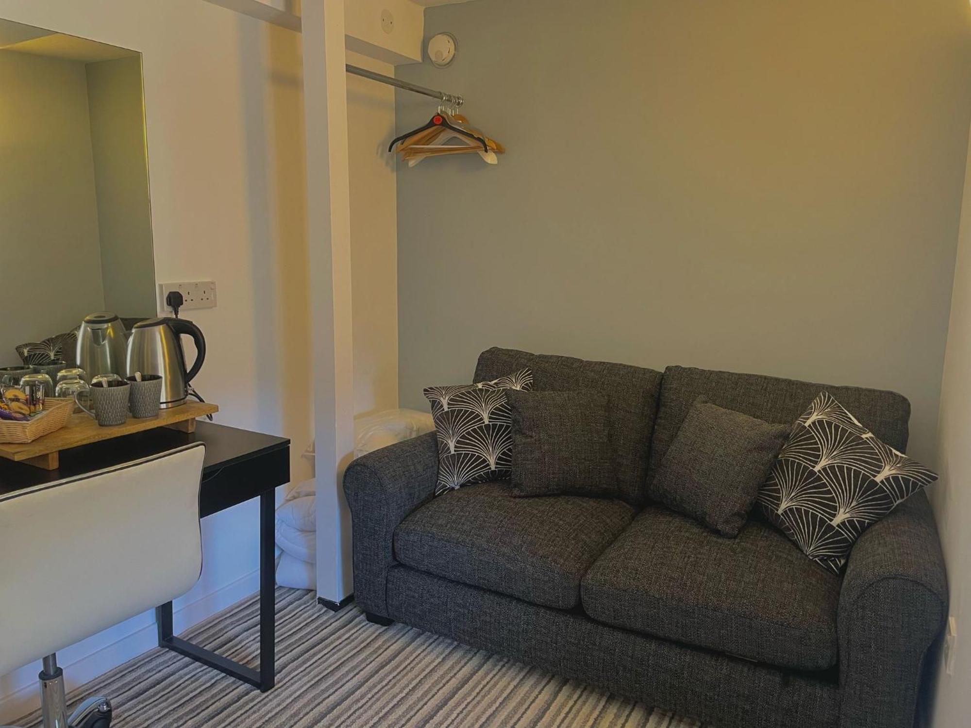 The Sibson Inn Hotel Water Newton Экстерьер фото