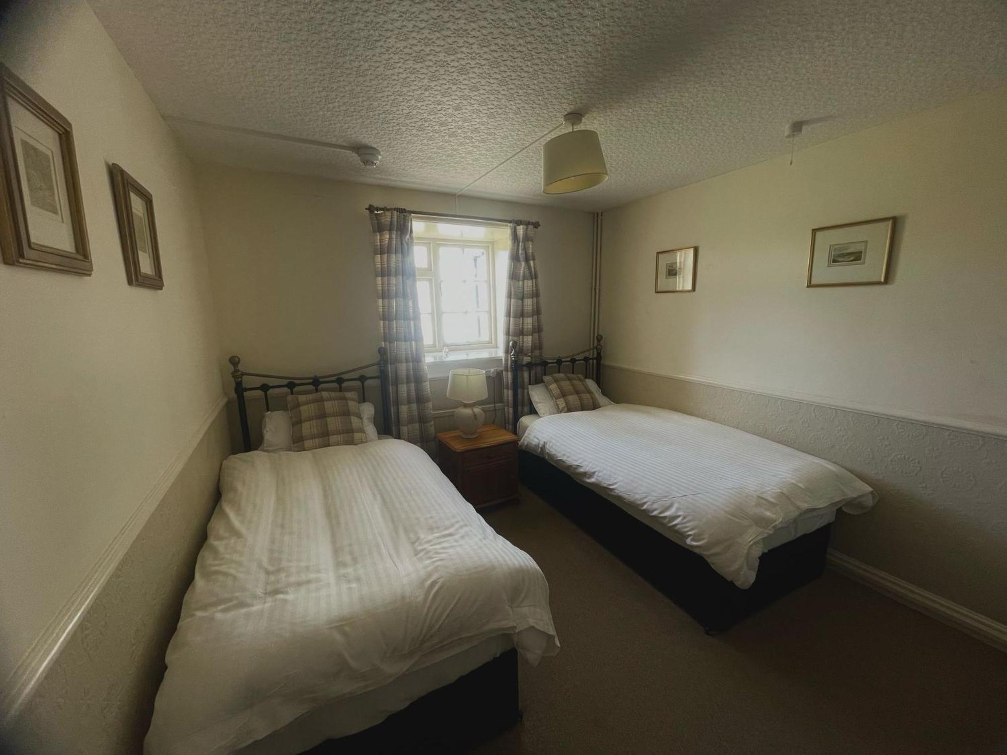 The Sibson Inn Hotel Water Newton Экстерьер фото