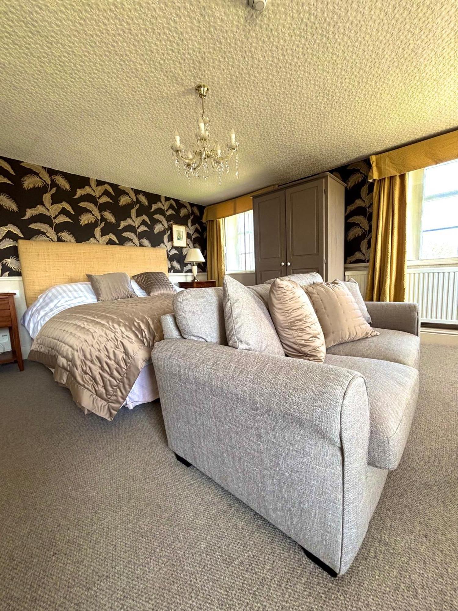 The Sibson Inn Hotel Water Newton Экстерьер фото
