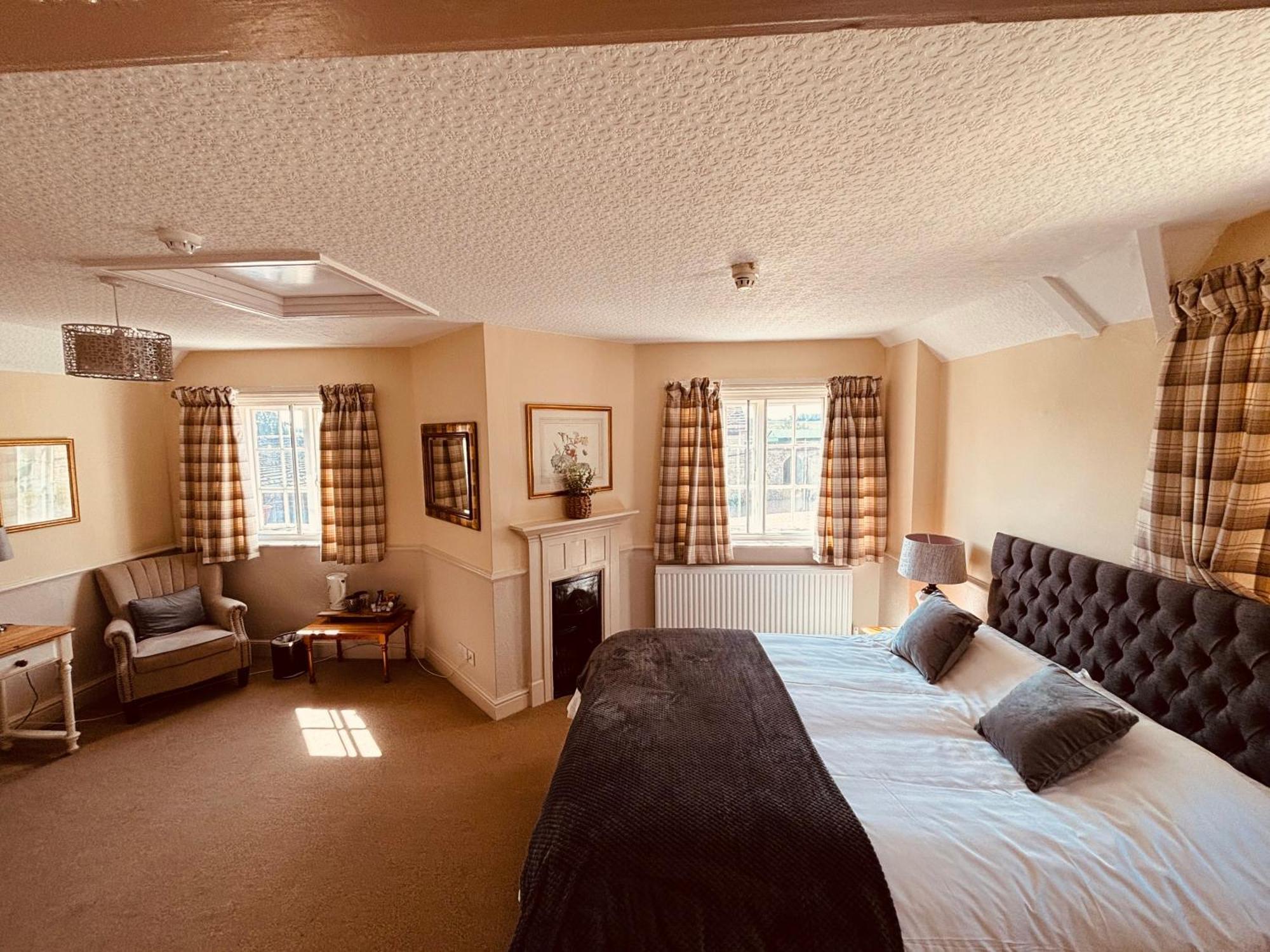 The Sibson Inn Hotel Water Newton Экстерьер фото