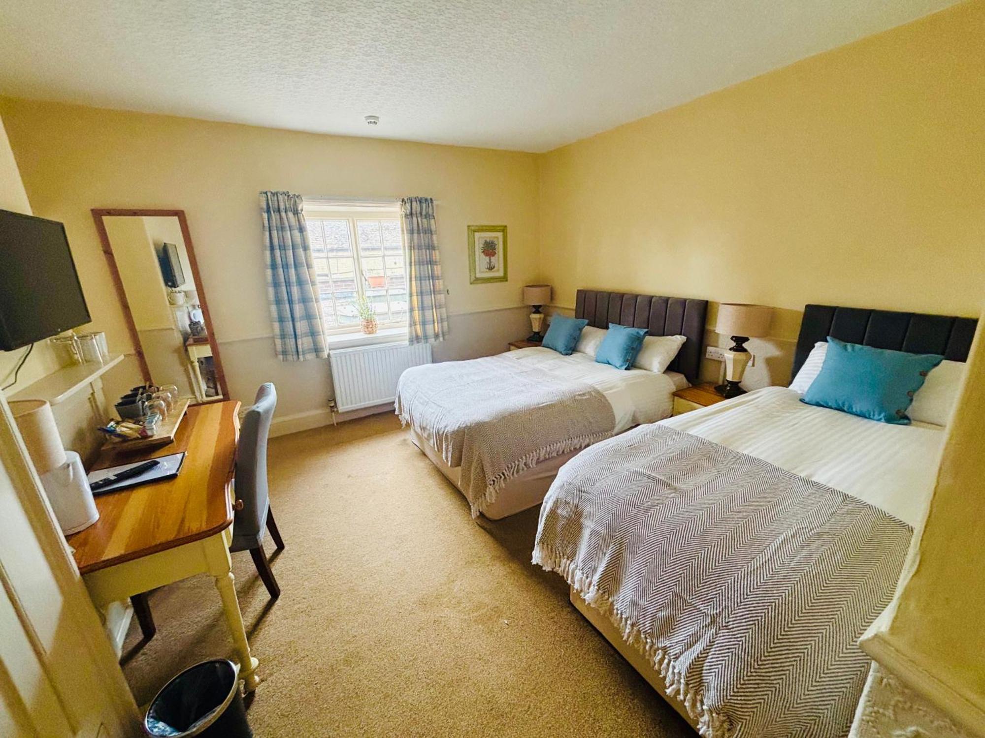 The Sibson Inn Hotel Water Newton Экстерьер фото